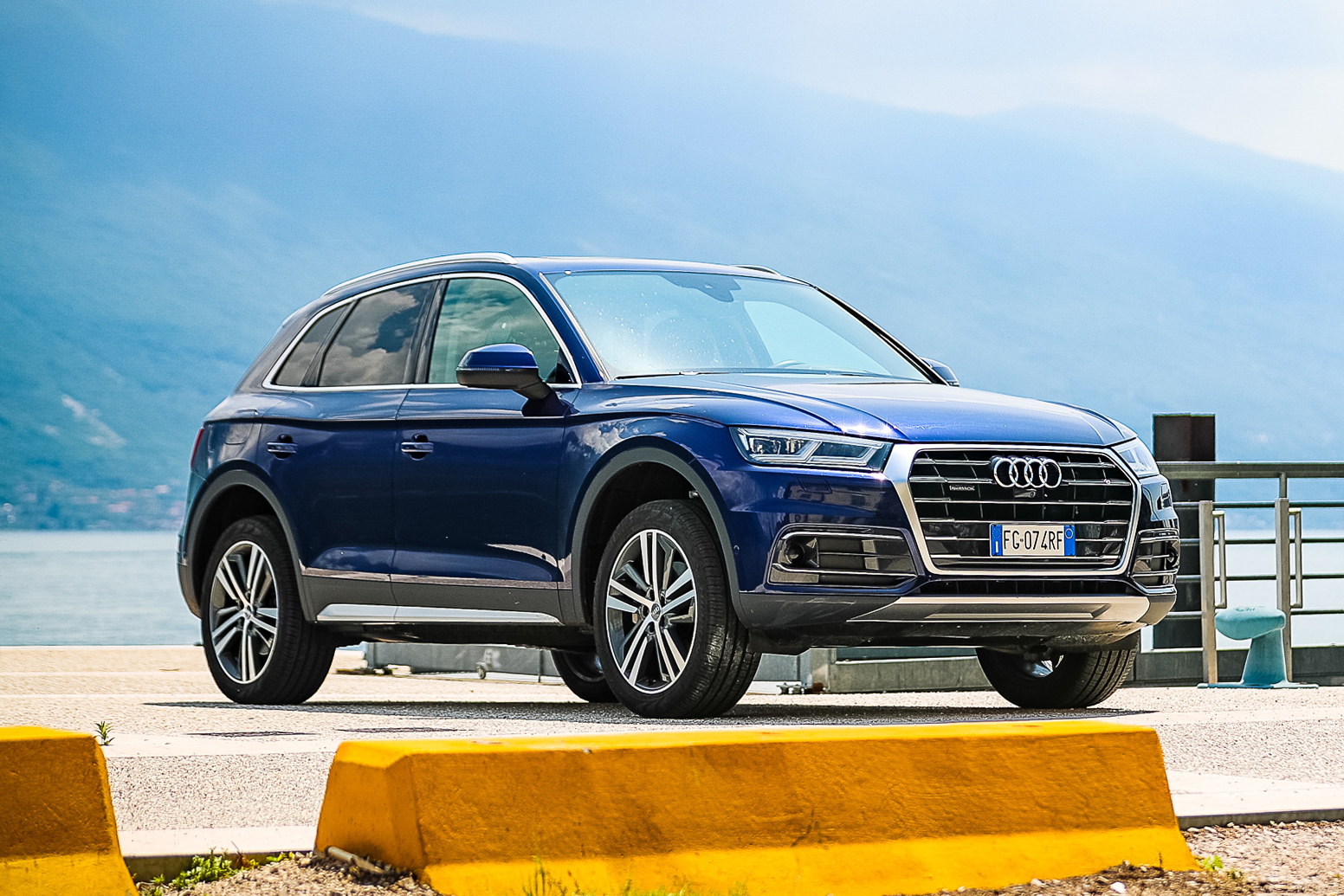 Nuova Audi Q5: Il test drive di 100 Miglia sul lago